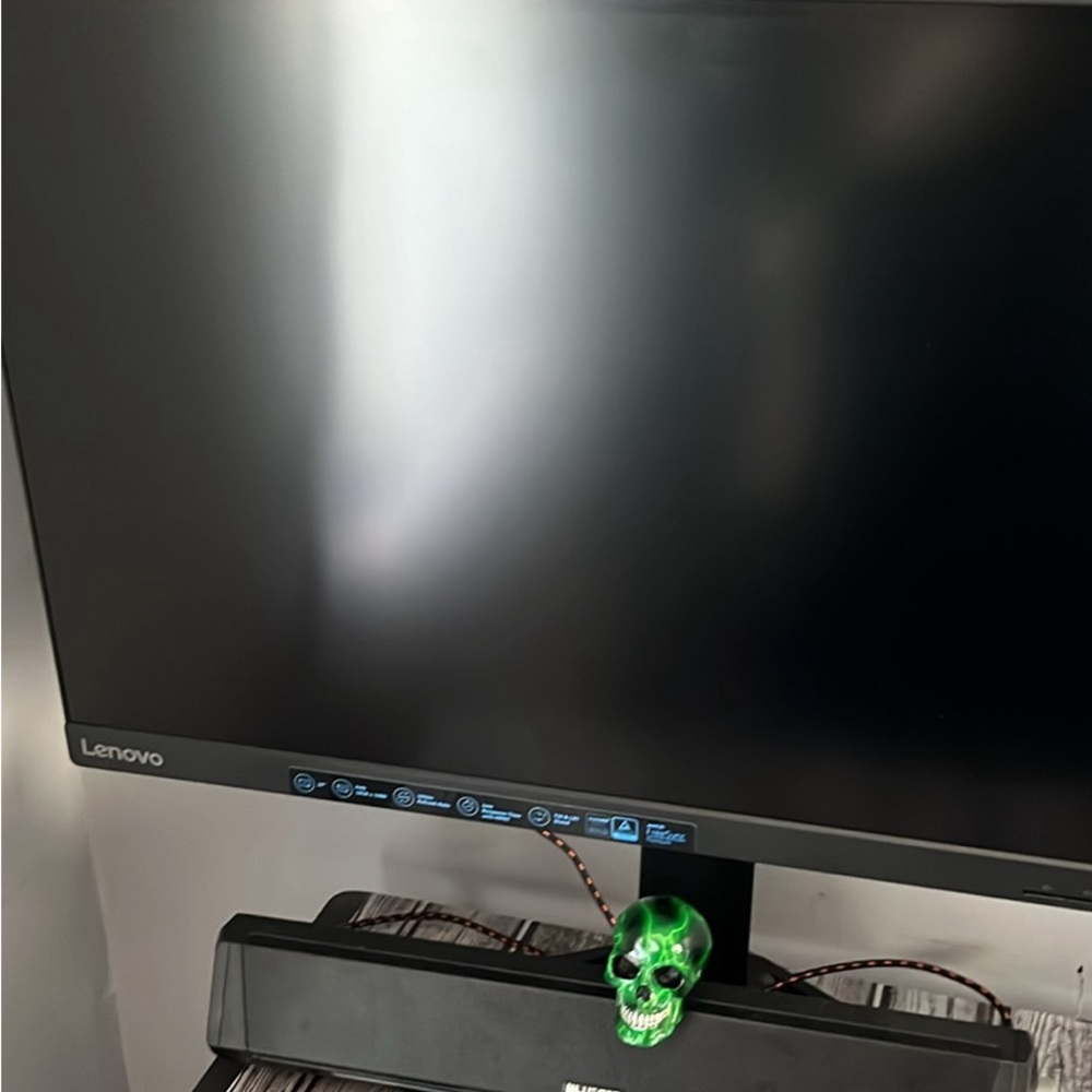 Lenovo gaming monitor 24’inch